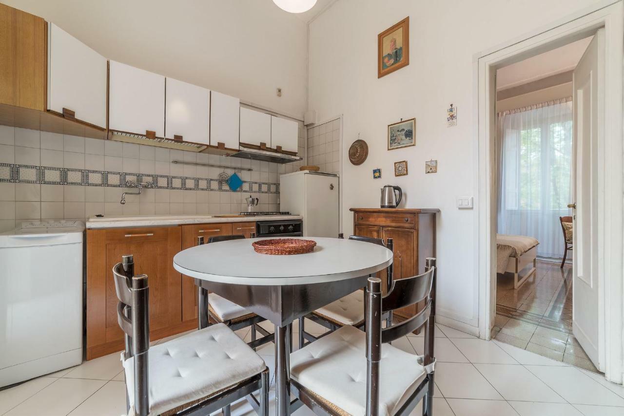 Colosseo Cozy Apartment Roma Exterior foto